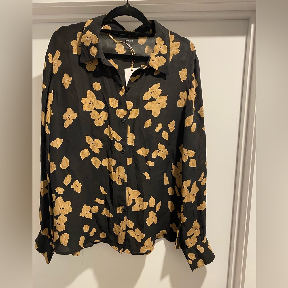 Silk blouse, size 14 - Picture 1 of 3
